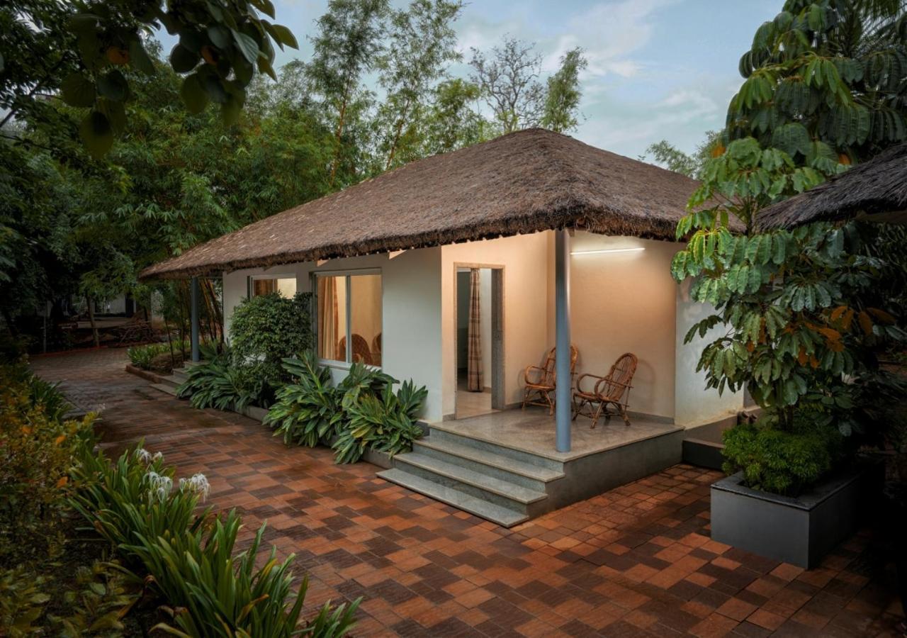 Whistling Woodzs Resort Dandeli Exterior photo