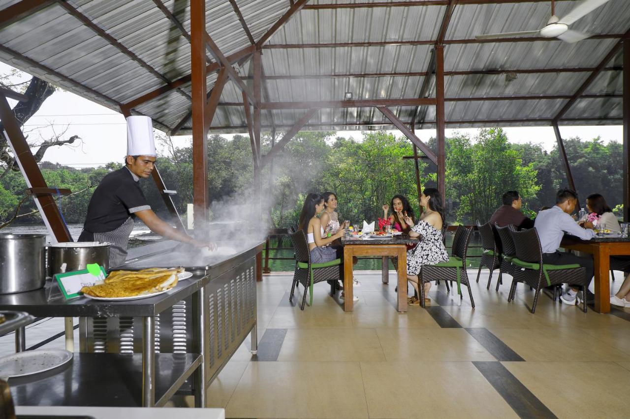 Whistling Woodzs Resort Dandeli Exterior photo