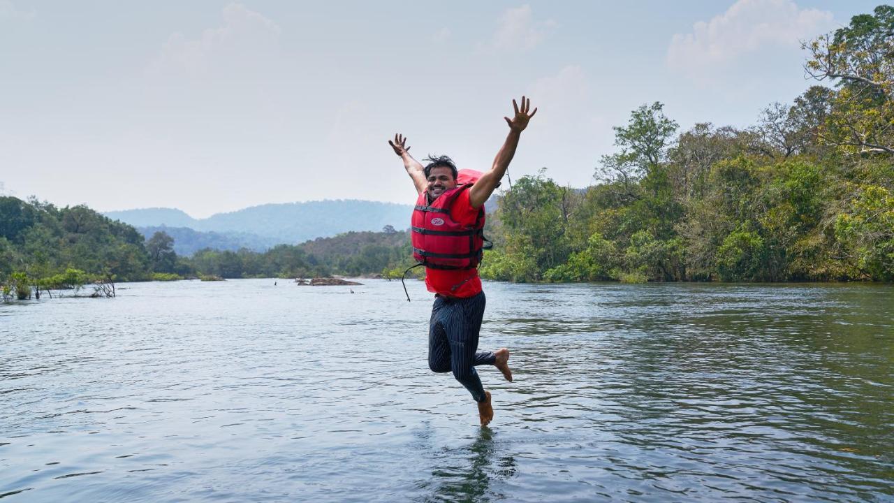 Whistling Woodzs Resort Dandeli Exterior photo